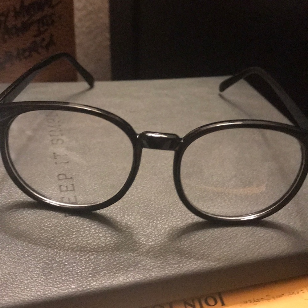 Vintage style eyeglasses